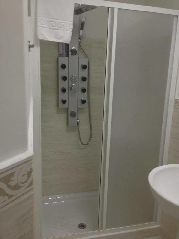Vatican Rooms Accommodation Roma Exterior foto